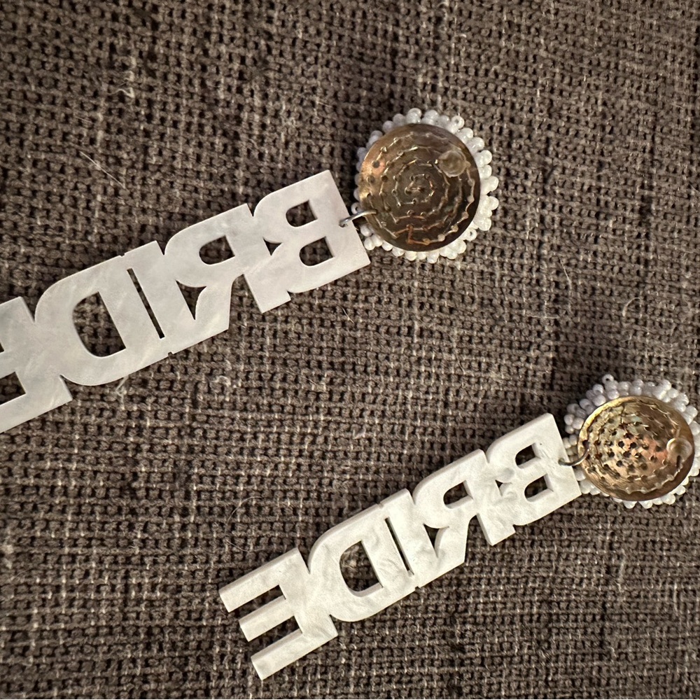 Bridal Accessories!!!! - Picture 5 of 16
